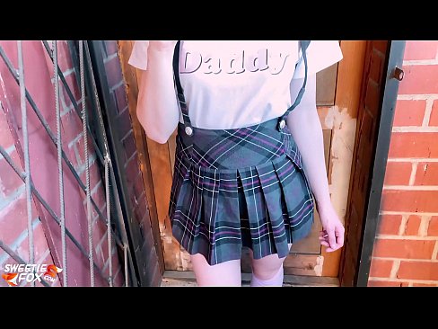 ❤️ Koolitüdruk imeb sügavalt oma riista ja kuratab klasside asemel. ❤ Pornovideo at et.sexycamse.top ☑