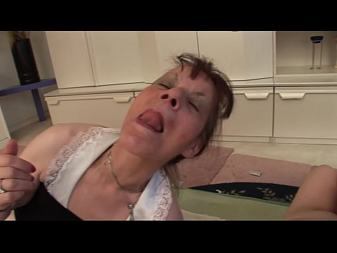 ❤️ Kaks vanaema ja üks vanaisa teevad kolmekesi ❤ Pornovideo at et.sexycamse.top ☑